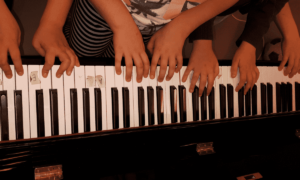 pianotunnit lapsille ja aikuisille